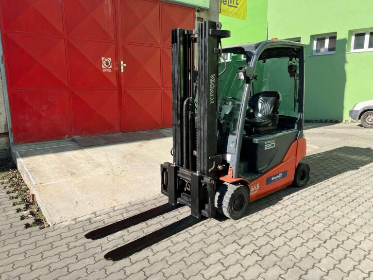 Čelní vozík Toyota Traigo 8FBMT20 - použitý